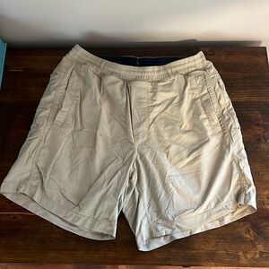 Tan Classic Birddogs Shorts Size Medium